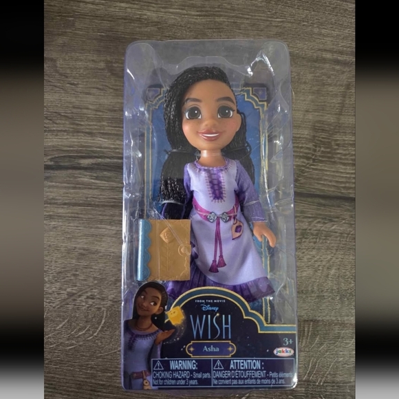 Disney Wish Asha Doll - Purple NEW - Picture 1 of 3
